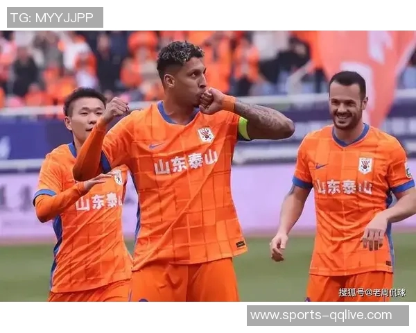 李小恒表达失望希望球队能在未来比赛中回馈球迷更佳表现 李小恒表达失望希望球队能在未来比赛中回馈球迷更佳表现