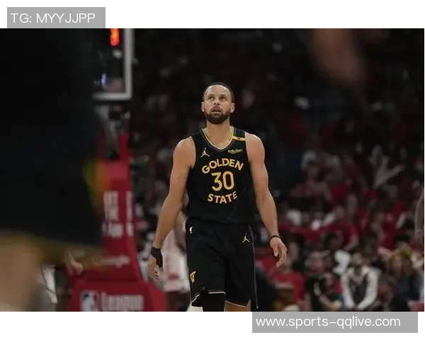 库里赞霍福德篮球智商高经验丰富能灵活适应阵容提升球队化学反应