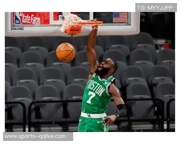 昆顿杰克逊神勇发挥中投制胜16投10中砍下生涯新高25分6篮板10助攻 昆顿杰克逊神勇发挥中投制胜16投10中砍下生涯新高25分6篮板10助攻