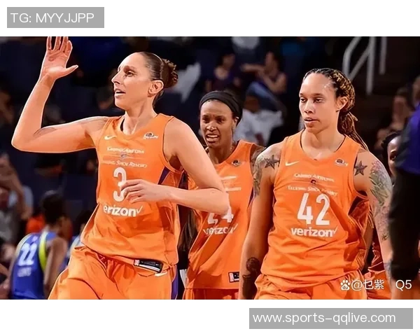 水星队面临挑战WNBA总决赛G3半场落后王牌12分形势严峻 水星队面临挑战WNBA总决赛G3半场落后王牌12分形势严峻