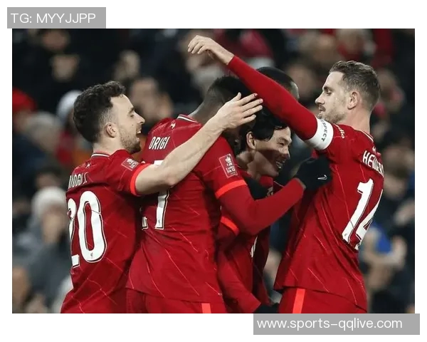 36岁穆勒加盟温哥华白浪表现惊艳12场贡献9球4助力队成功晋级总决赛 36岁穆勒加盟温哥华白浪表现惊艳12场贡献9球4助力队成功晋级总决赛