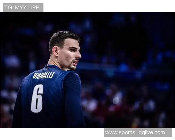 阿根廷全队球员佩戴黑色袖标悼念已故博卡主帅鲁索的感人时刻 阿根廷全队球员佩戴黑色袖标悼念已故博卡主帅鲁索的感人时刻