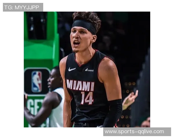 豪泽盛赞布朗连续八场得分超30他在场上如鱼得水随心所欲